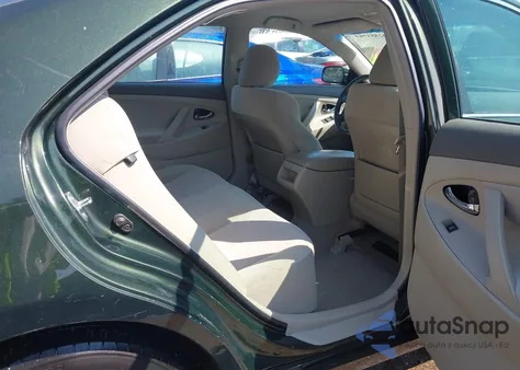 2011 Toyota Camry Le from USA, damaged, VIN 4T1BF3EK5BU670640